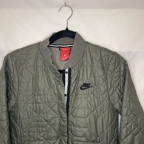 Nike Women's Size XS Quilted Primaloft Puffer Jacket Green Sporty Winter Bomber - Picture 2 of 8